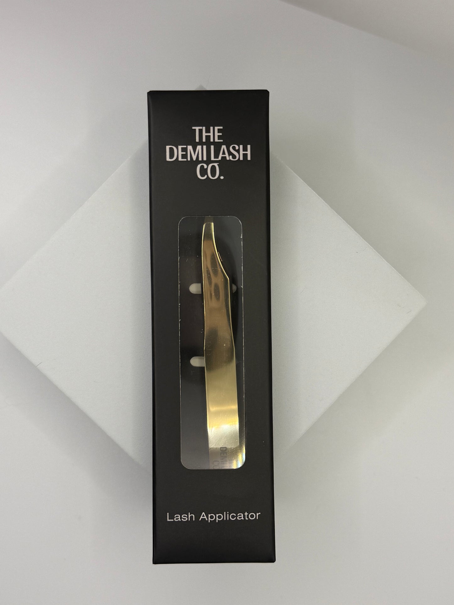 Eyelash Applicator